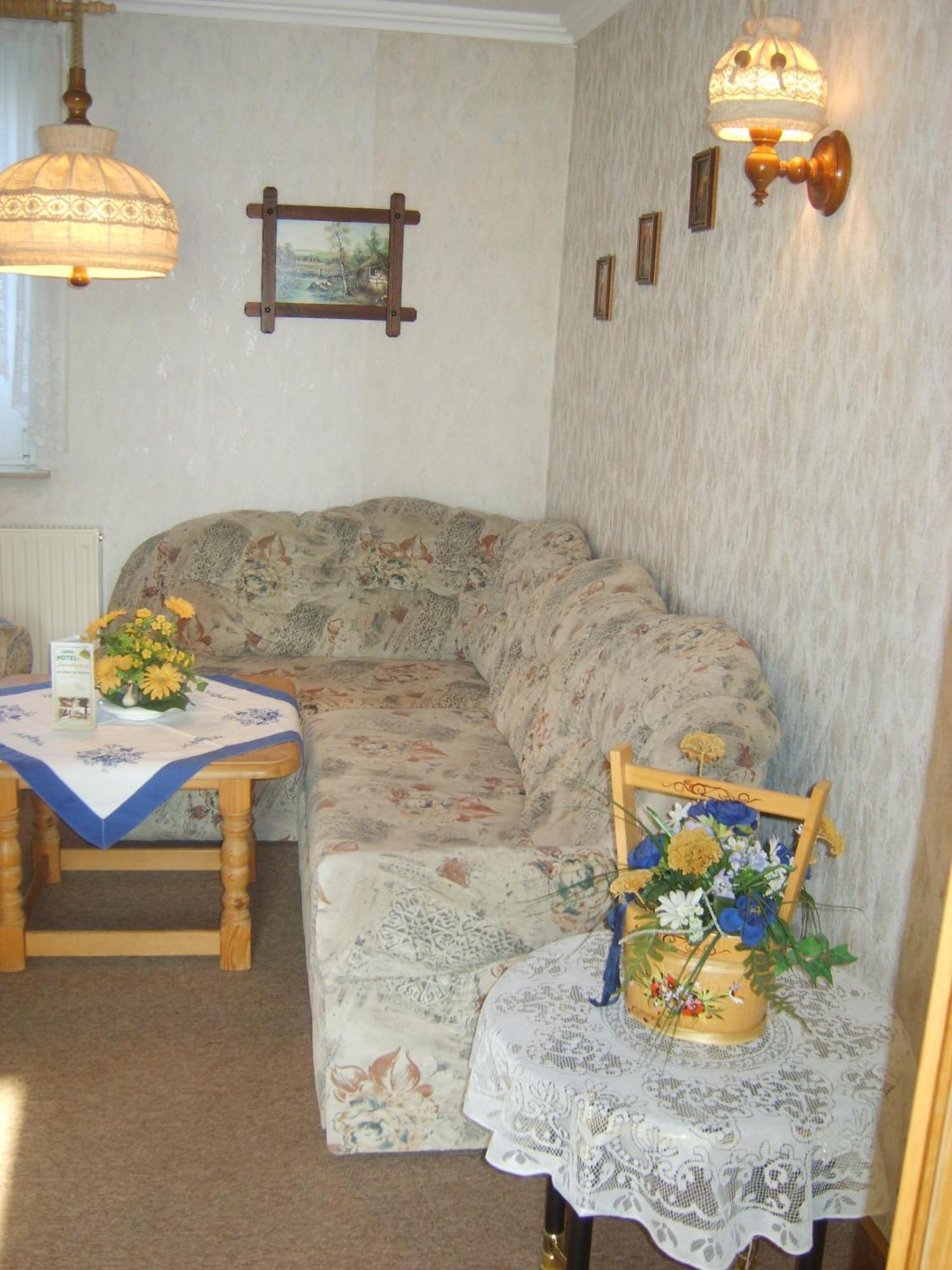 Crimmitschau Landhotel Sperlingsberg מראה חיצוני תמונה